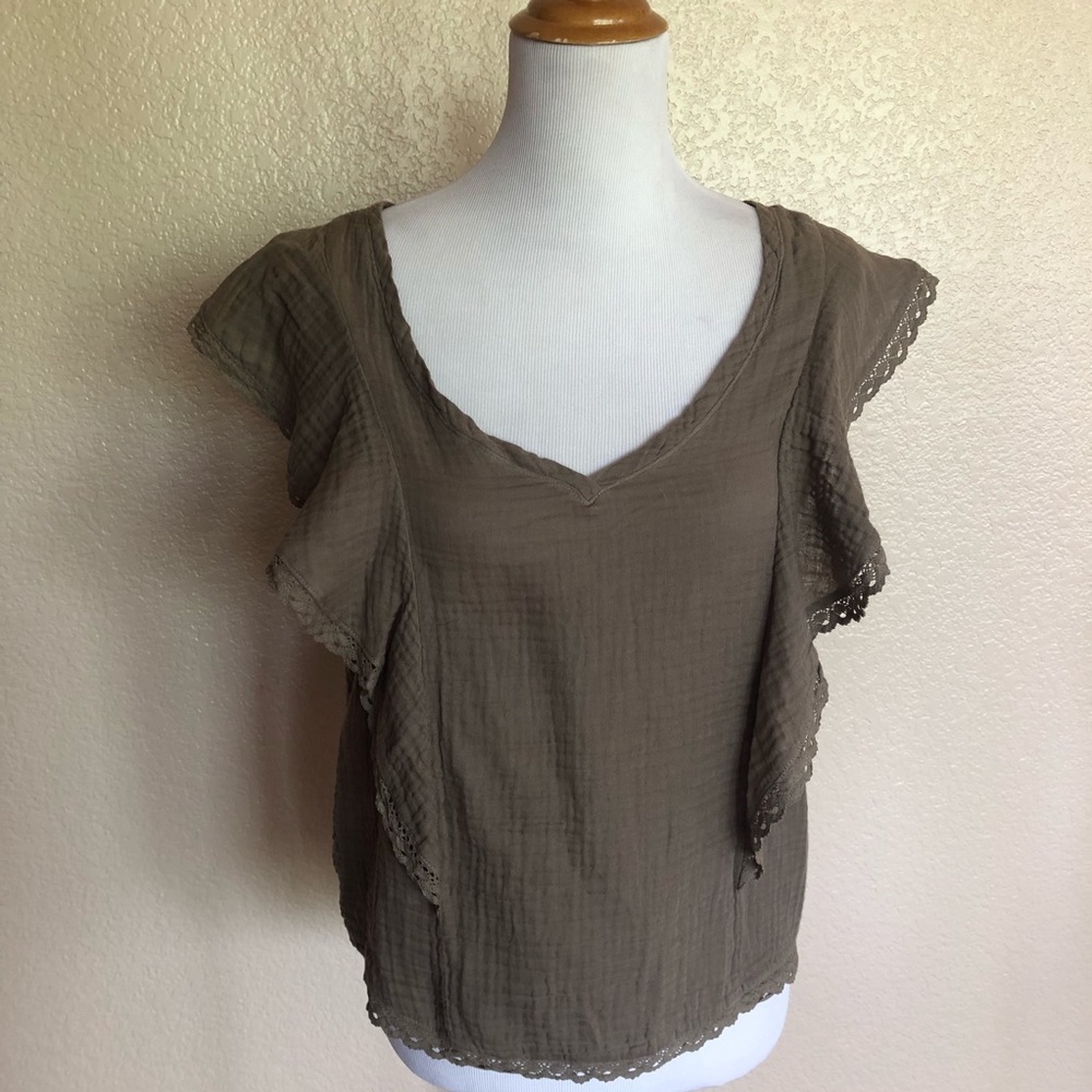 Micheal Stars Gauze Ruffle Top Size S Olive Green NWT